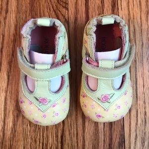 Baby yellow Robeez shoes